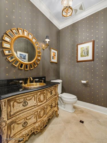 1738 Sedgwick St, Chicago IL 60614-4619 exterior