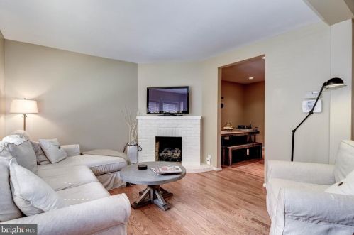 1918 35th Pl, Washington DC  20007-2201 exterior