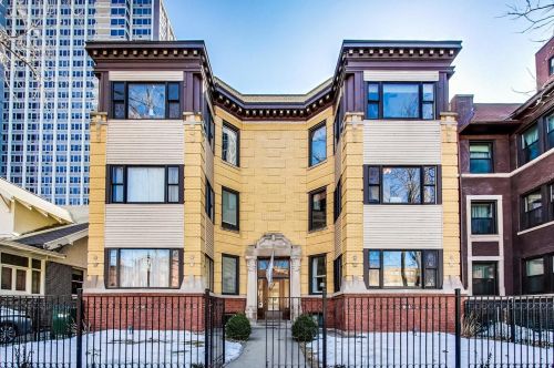 729 Junior Ter, Chicago, IL 60613-1512