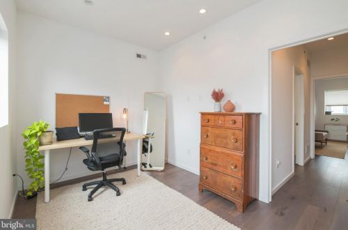 2030 Fletcher St, Philadelphia PA 19125-1539 exterior