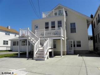 15 Wissahickon Ave, Atlantic City NJ  08406-2041 exterior