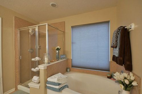 5702 Kelly Ml Ln, Humble TX 77346-2098 exterior