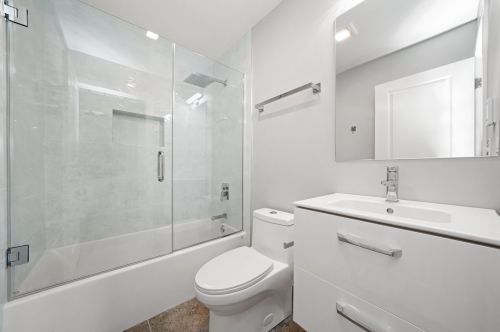 4523 New England Ave, Chicago IL  60706-4827 exterior