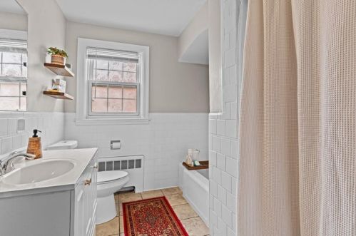 140 Windmill St, Providence RI  02904-1426 exterior