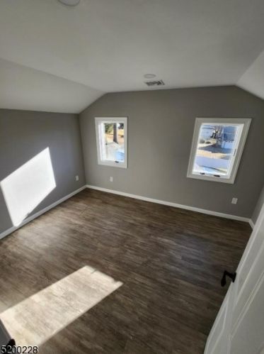 17 Grandview Ln, West Milford Lakes NJ  07480-1424 exterior