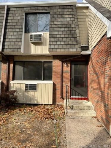 22 High Path Rd, Windsor, CT 06095-4101