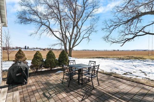 721 Albion Rd, Edgerton WI 53534-9536 exterior