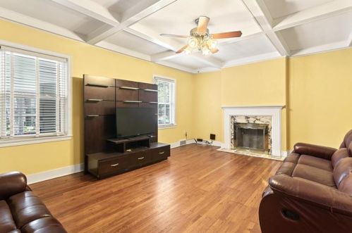 6525 Dalzell Pl, Pittsburgh PA 15217-1441 exterior