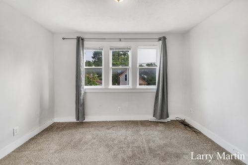 746 Liberty St, Grand Rapids MI 49503-8069 exterior