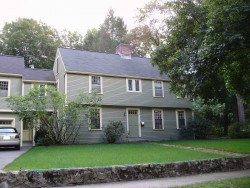 16 Hawthorne Ave, Newton, MA 02466-2806