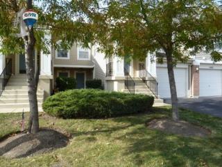 2482 Wilton Ln, Aurora, IL 60502-6377