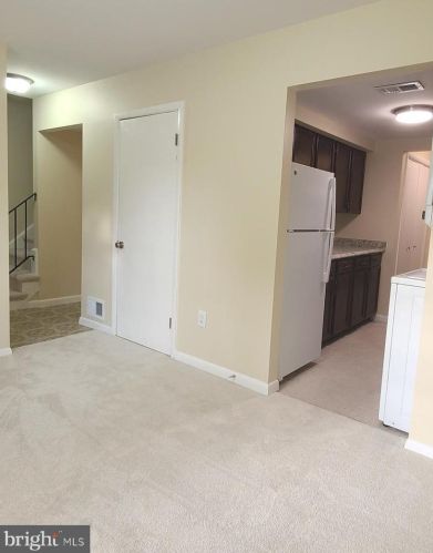 6384 Patience Ct, Alexandria VA  22315-3444 exterior