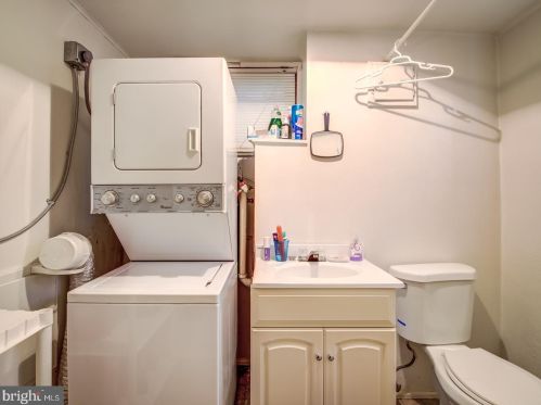 1323 Tewkesbury Pl, Washington DC 20012-2635 exterior