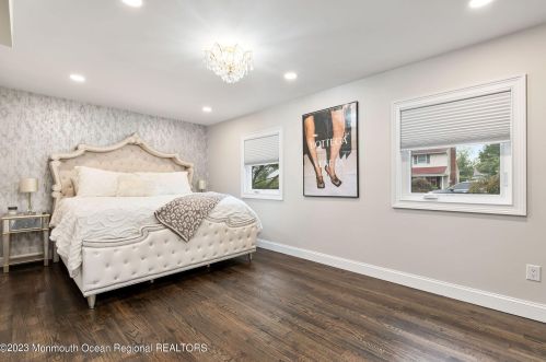 6 Stevens Pl, Hazlet NJ  07730-1205 exterior