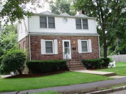 37 Roosevelt Rd, Newton, MA 02459-2749