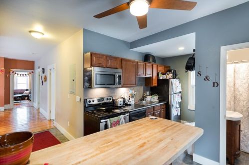 15 Vernon St, Providence RI 02903-3027 exterior