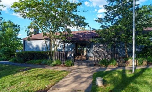 2034 Swallow Hill Rd, Pittsburgh PA 15220-1646 exterior