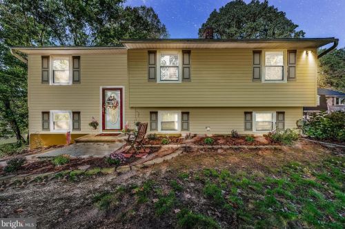 5732 Stephen Reid Rd, Huntingtown MD 20639-9769 exterior