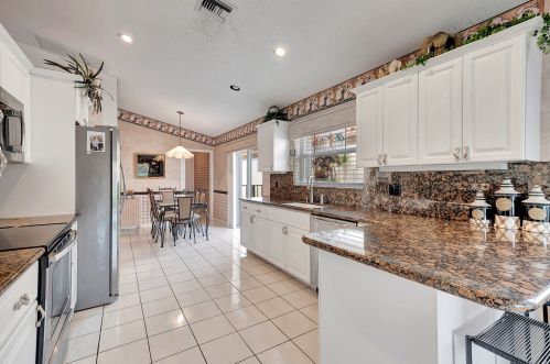 8051 Nadmar Ave, Boca Raton FL 33434-5404 exterior