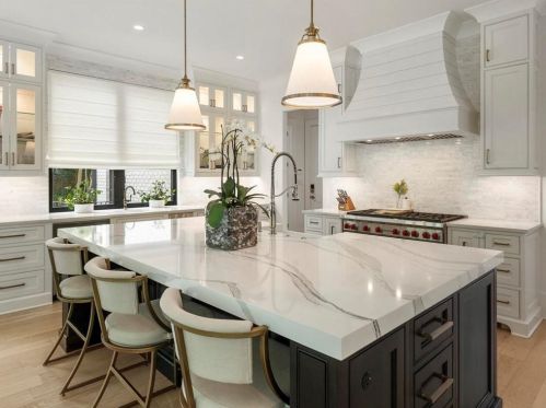 4736 Lk Forrest Dr, Atlanta GA 30342-2217 exterior