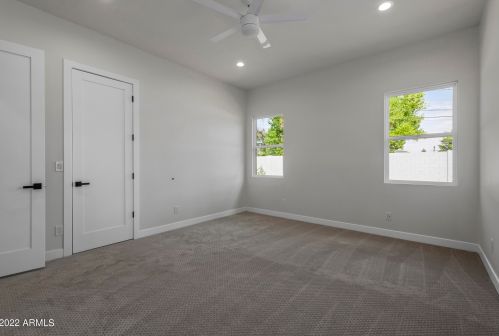 6841 12th Ave, Phoenix AZ  85013-1021 exterior