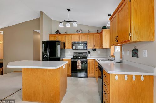 312 7 Ave, Sartell MN 56377-1700 exterior