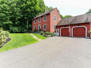 110 Burr Hill Rd, Deep River, CT 06419-1137