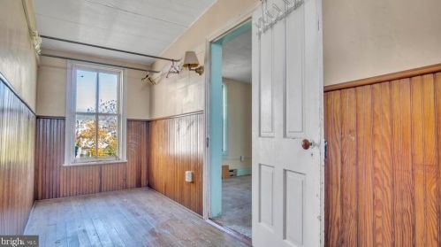 309 High St, Hanover PA  17331-2302 exterior