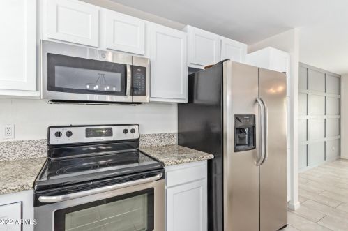 2446 Aster Dr, Phoenix AZ  85032-6936 exterior