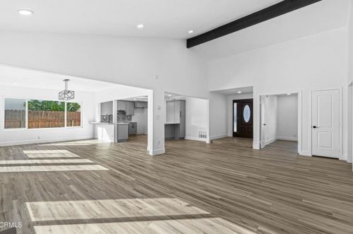 1540 Joliet Pl, Oxnard CA  93030-3140 exterior