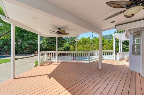 2327 Hartford Ct, Folsom CA 95762-5931 exterior