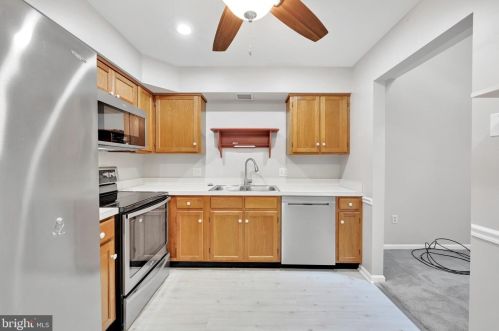 3223 Pinewyn Cir, Lancaster PA exterior