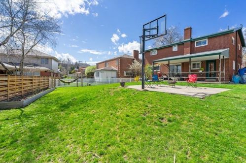 233 Anita Ave, Pittsburgh PA 15217-3120 exterior