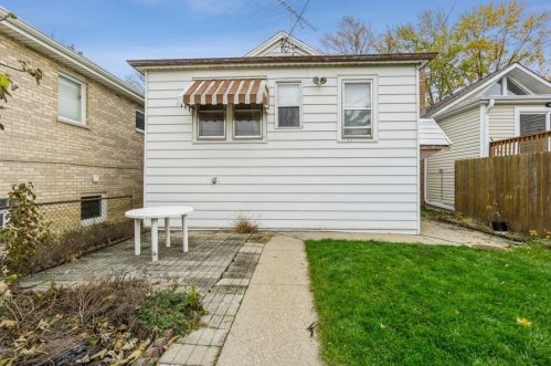 3240 Oriole Ave, Chicago IL 60634-3249 exterior