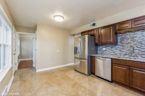 6300 Karlov Ave, Chicago IL 60652-3122 exterior