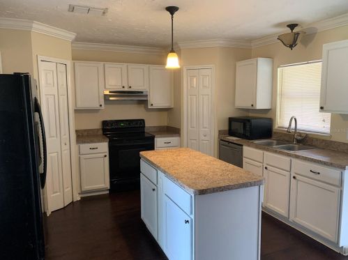 4300 Iveyglen Ave, Orlando FL  32826-4216 exterior