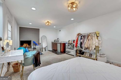 1488 Brk Vly Ln, Atlanta GA 30324-3264 exterior