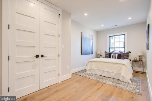 3904 13th St, Washington DC 20003-4108 exterior