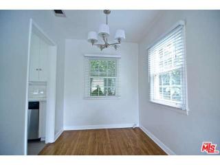 8860 Cynthia St, Los Angeles CA  90069-4509 exterior