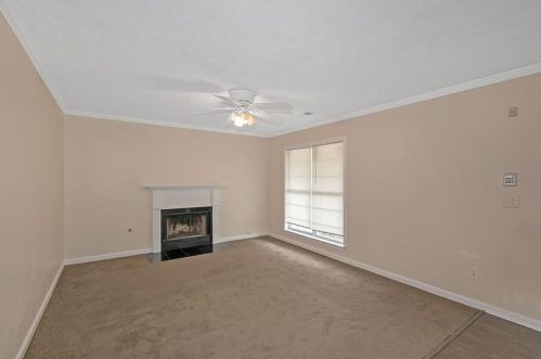 6252 Marbut Farms Ln, Lithonia GA  30058-8977 exterior