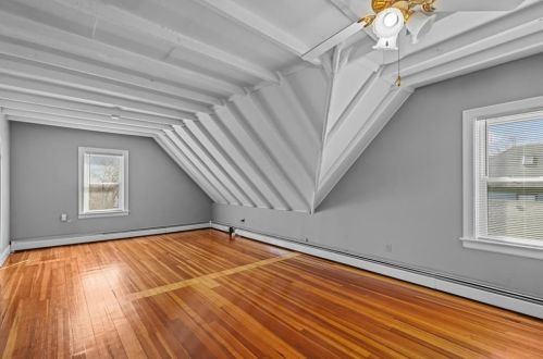 544 Hope St, Providence RI 02906-2660 exterior