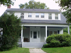 360 Central St, Newton, MA 02466-2205