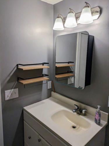 320 Buchanan Ave, Kalamazoo MI  49001-5320 exterior