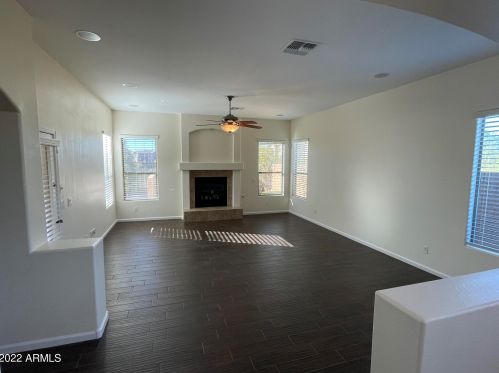 29622 21st Dr, Phoenix AZ  85085-2732 exterior