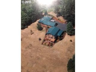19011 Tickle Creek Rd, Happy Valley, OR 97009-8514