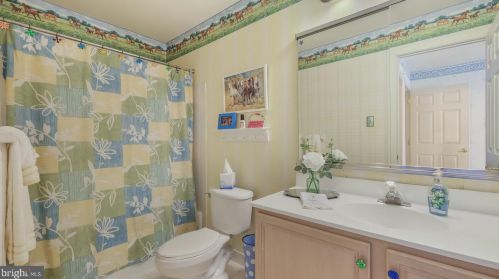 2706 Dillon Dr, Jamison PA 18929-1259 exterior