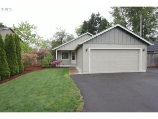 2121 Irwin Way, Eugene OR  97402-6410 exterior