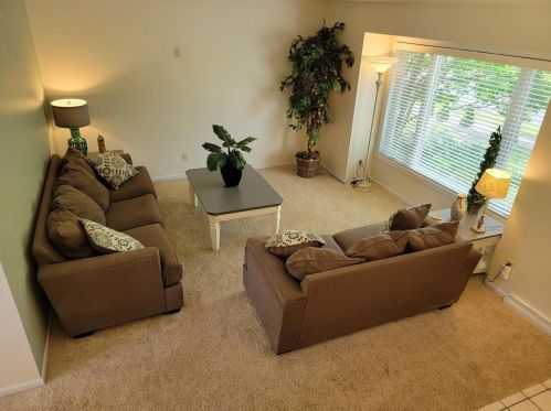 3005 Maple Grv Dr, Madison WI 53719-1912 exterior