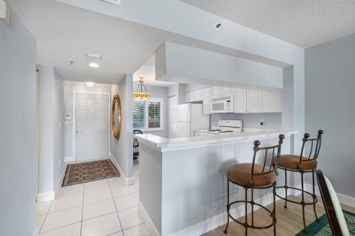 12547 Imperial Isle Dr, Boynton Beach, FL 33437-7219