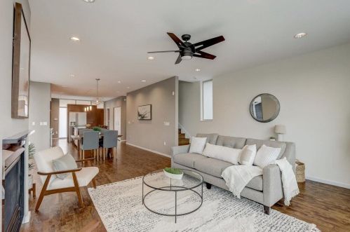 833 Reservoir Ave, Milwaukee WI 53212-3722 exterior